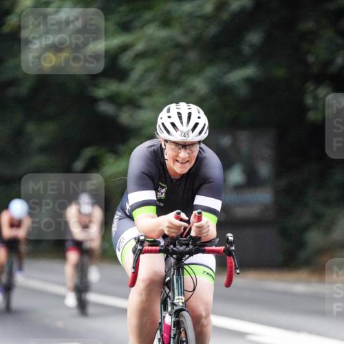 14.09.2025 - Stadtparktriathlon Michael Burmester http://msf.ph/oto/8908771 14.09.2025 09:42:44 Radfahren 445, 463, 466, 477, 478, 506 meine-sportfotos.de