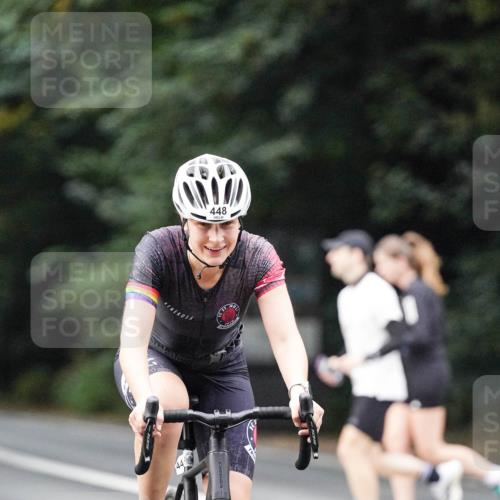 14.09.2025 - Stadtparktriathlon Michael Burmester http://msf.ph/oto/8908799 14.09.2025 09:44:18 Radfahren 448 meine-sportfotos.de