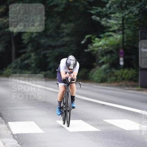 14.09.2025 - Stadtparktriathlon Michael Burmester http://msf.ph/oto/8908814 14.09.2025 09:46:47 Radfahren 382, 471, 499 meine-sportfotos.de