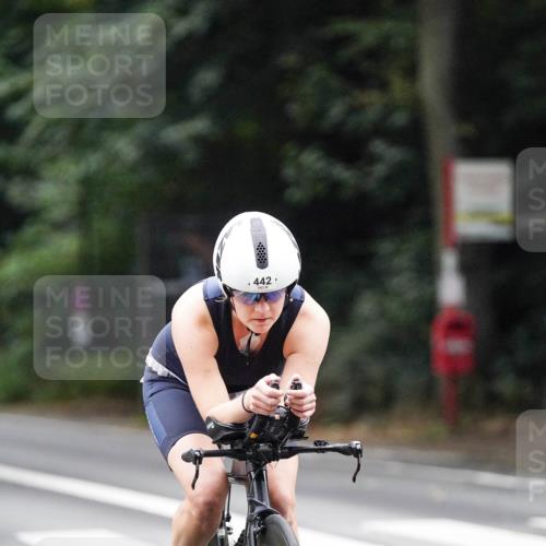 14.09.2025 - Stadtparktriathlon Michael Burmester http://msf.ph/oto/8908861 14.09.2025 09:48:10 Radfahren 442, 455, 548, 564 meine-sportfotos.de