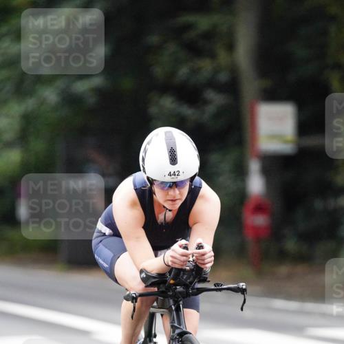 14.09.2025 - Stadtparktriathlon Michael Burmester http://msf.ph/oto/8908862 14.09.2025 09:48:10 Radfahren 442, 455, 548, 564 meine-sportfotos.de