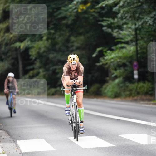 14.09.2025 - Stadtparktriathlon Michael Burmester http://msf.ph/oto/8908890 14.09.2025 09:48:57 Radfahren 446, 452, 554 meine-sportfotos.de