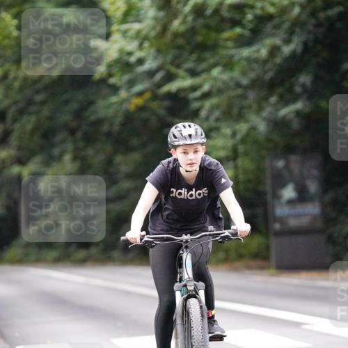 14.09.2025 - Stadtparktriathlon Michael Burmester http://msf.ph/oto/8908924 14.09.2025 09:51:05 Radfahren 504, 528, 563, 580 meine-sportfotos.de