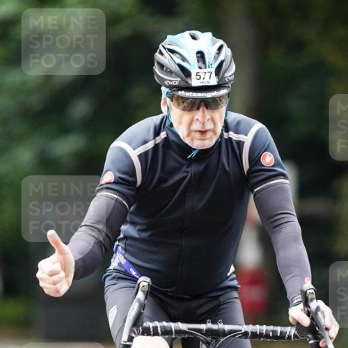 14.09.2025 - Stadtparktriathlon Michael Burmester http://msf.ph/oto/8908980 14.09.2025 09:53:10 Radfahren 485, 577, 591, 606, 609, 616 meine-sportfotos.de