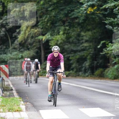 14.09.2025 - Stadtparktriathlon Michael Burmester http://msf.ph/oto/8908984 14.09.2025 09:53:16 Radfahren 550, 591, 609, 614, 618 meine-sportfotos.de