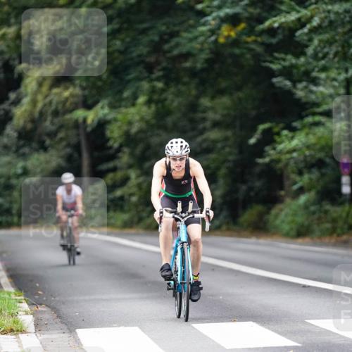14.09.2025 - Stadtparktriathlon Michael Burmester http://msf.ph/oto/8909001 14.09.2025 09:53:39 Radfahren 500, 523, 524, 529, 544, 585 meine-sportfotos.de