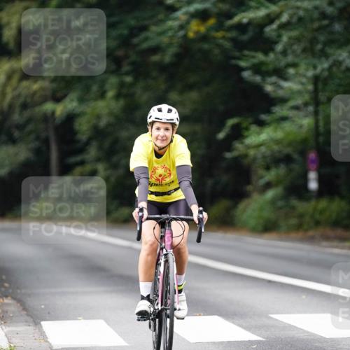 14.09.2025 - Stadtparktriathlon Michael Burmester http://msf.ph/oto/8909020 14.09.2025 09:54:09 Radfahren 511, 598, 607 meine-sportfotos.de