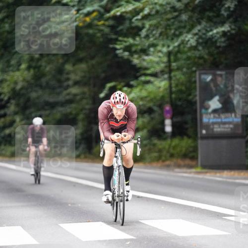 14.09.2025 - Stadtparktriathlon Michael Burmester http://msf.ph/oto/8909031 14.09.2025 09:54:34 Radfahren 514, 525, 548, 551, 565 meine-sportfotos.de