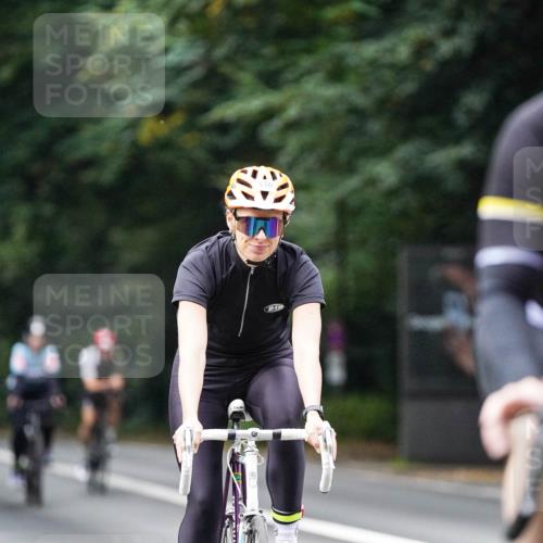 14.09.2025 - Stadtparktriathlon Michael Burmester http://msf.ph/oto/8909054 14.09.2025 09:55:06 Radfahren 530, 554, 555, 573, 578, 602 meine-sportfotos.de