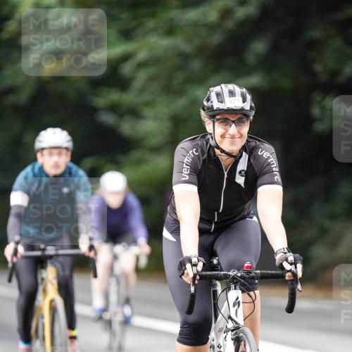 14.09.2025 - Stadtparktriathlon Michael Burmester http://msf.ph/oto/8909071 14.09.2025 09:55:17 Radfahren 458, 509, 532, 534, 536, 571, 573, 578, 592, 602 meine-sportfotos.de