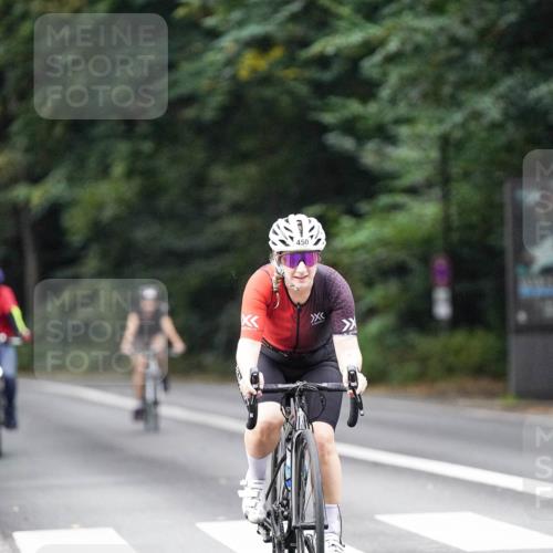 14.09.2025 - Stadtparktriathlon Michael Burmester http://msf.ph/oto/8909081 14.09.2025 09:55:28 Radfahren 450, 458, 546, 557 meine-sportfotos.de