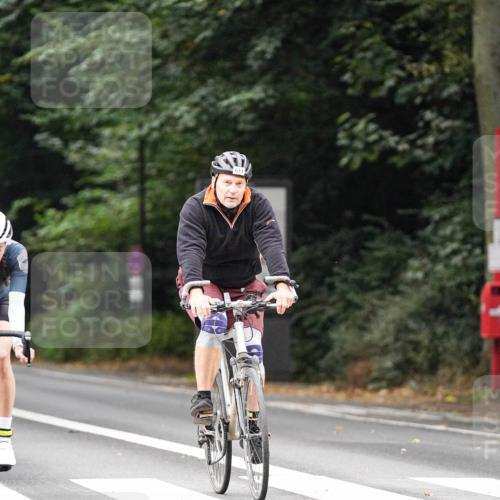 14.09.2025 - Stadtparktriathlon Michael Burmester http://msf.ph/oto/8909093 14.09.2025 09:55:50 Radfahren 526, 539, 589, 611 meine-sportfotos.de