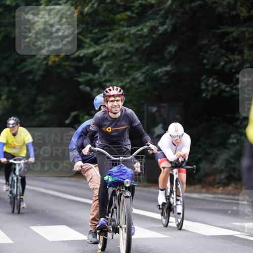 14.09.2025 - Stadtparktriathlon Michael Burmester http://msf.ph/oto/8909148 14.09.2025 09:57:18 Radfahren 446, 542, 562, 588, 594, 597, 605 meine-sportfotos.de