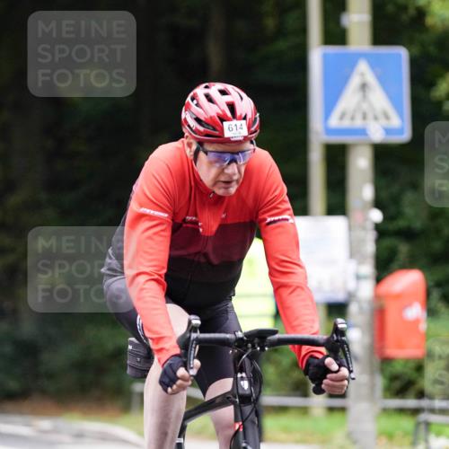 14.09.2025 - Stadtparktriathlon Michael Burmester http://msf.ph/oto/8909235 14.09.2025 10:01:09 Radfahren 528, 550, 575, 606, 614, 616, 620 meine-sportfotos.de
