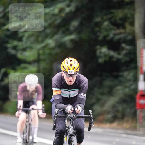 14.09.2025 - Stadtparktriathlon Michael Burmester http://msf.ph/oto/8909278 14.09.2025 10:02:13 Radfahren 525, 529, 551, 559 meine-sportfotos.de