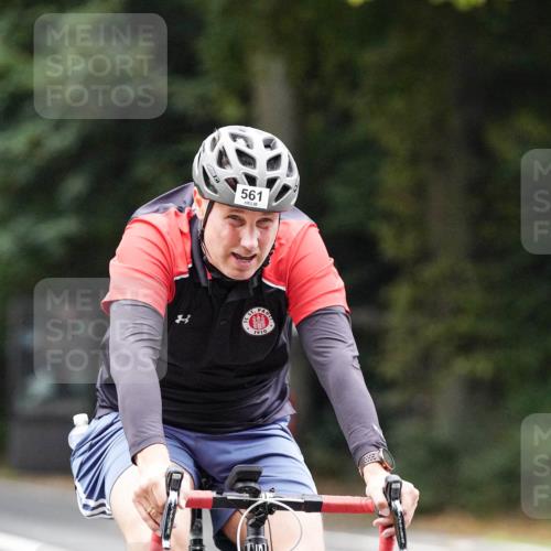 14.09.2025 - Stadtparktriathlon Michael Burmester http://msf.ph/oto/8909291 14.09.2025 10:02:30 Radfahren 514, 515, 555, 561, 573, 593 meine-sportfotos.de