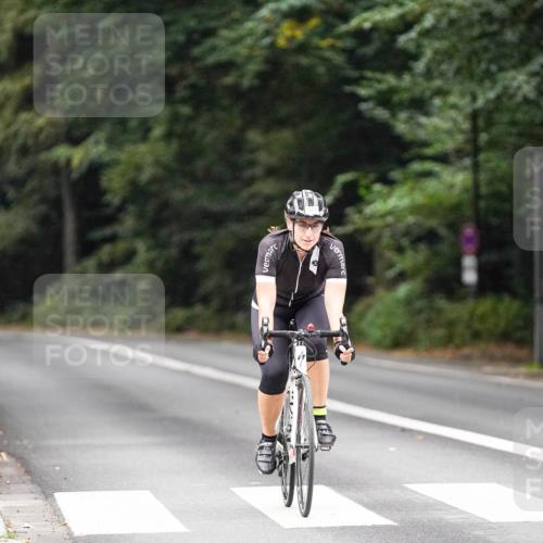 14.09.2025 - Stadtparktriathlon Michael Burmester http://msf.ph/oto/8909294 14.09.2025 10:02:41 Radfahren 514, 571 meine-sportfotos.de