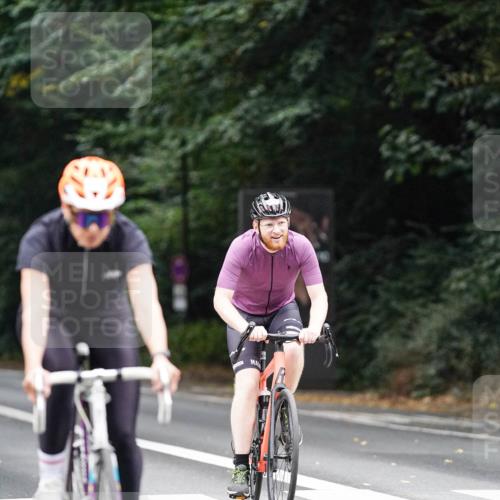 14.09.2025 - Stadtparktriathlon Michael Burmester http://msf.ph/oto/8909299 14.09.2025 10:03:01 Radfahren 530, 565, 615 meine-sportfotos.de