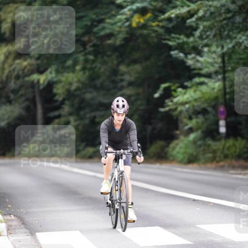 14.09.2025 - Stadtparktriathlon Michael Burmester http://msf.ph/oto/8909333 14.09.2025 10:03:53 Radfahren 509, 539, 594 meine-sportfotos.de
