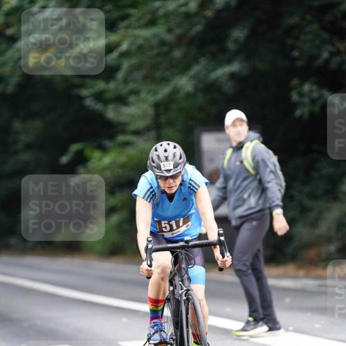 14.09.2025 - Stadtparktriathlon Michael Burmester http://msf.ph/oto/8909386 14.09.2025 10:05:34 Radfahren 517, 547 meine-sportfotos.de