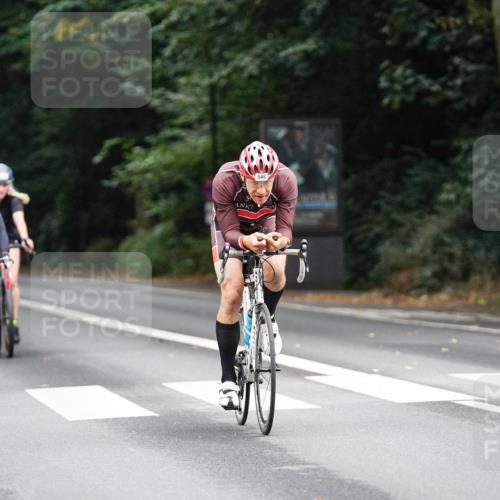 14.09.2025 - Stadtparktriathlon Michael Burmester http://msf.ph/oto/8909437 14.09.2025 10:07:32 Radfahren 524, 537, 545, 548 meine-sportfotos.de