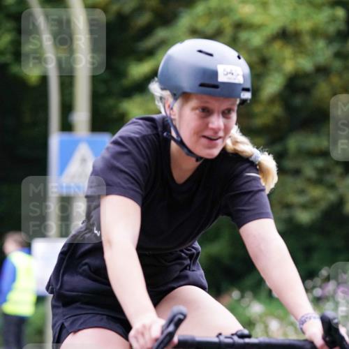 14.09.2025 - Stadtparktriathlon Michael Burmester http://msf.ph/oto/8909445 14.09.2025 10:07:35 Radfahren 524, 537, 545, 548 meine-sportfotos.de
