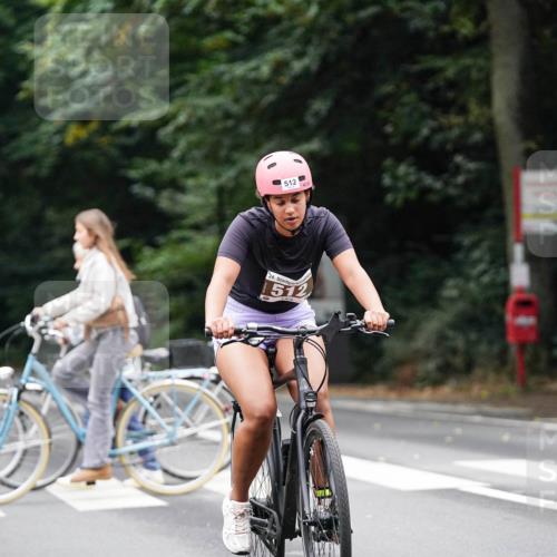 14.09.2025 - Stadtparktriathlon Michael Burmester http://msf.ph/oto/8909519 14.09.2025 10:09:42 Radfahren 512, 525, 551, 583, 660 meine-sportfotos.de