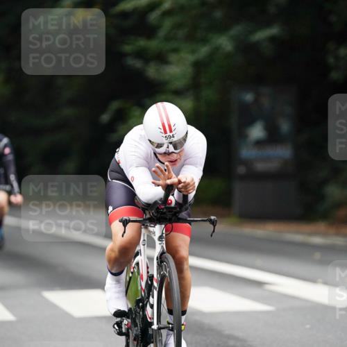 14.09.2025 - Stadtparktriathlon Michael Burmester http://msf.ph/oto/8909539 14.09.2025 10:10:22 Radfahren 544, 561, 577, 594 meine-sportfotos.de