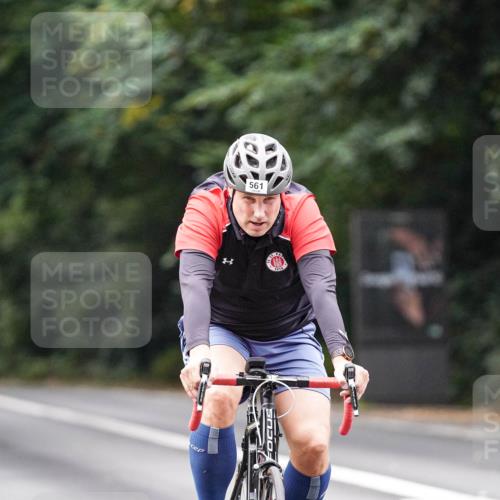 14.09.2025 - Stadtparktriathlon Michael Burmester http://msf.ph/oto/8909545 14.09.2025 10:10:26 Radfahren 561, 577, 594 meine-sportfotos.de