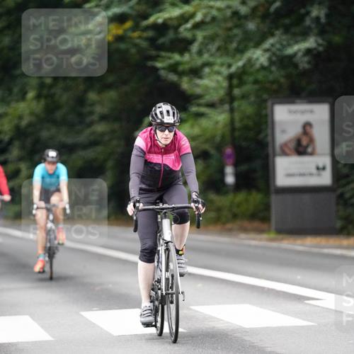 14.09.2025 - Stadtparktriathlon Michael Burmester http://msf.ph/oto/8909546 14.09.2025 10:10:42 Radfahren 514, 529, 564, 620 meine-sportfotos.de