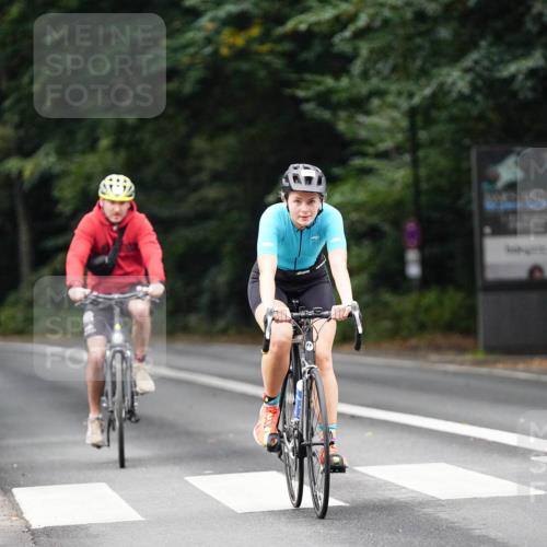 14.09.2025 - Stadtparktriathlon Michael Burmester http://msf.ph/oto/8909549 14.09.2025 10:10:44 Radfahren 514, 529, 564, 620 meine-sportfotos.de