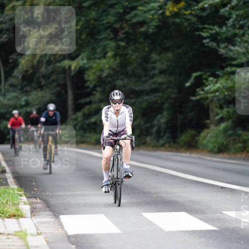 14.09.2025 - Stadtparktriathlon Michael Burmester http://msf.ph/oto/8909578 14.09.2025 10:11:44 Radfahren 515, 534, 592 meine-sportfotos.de