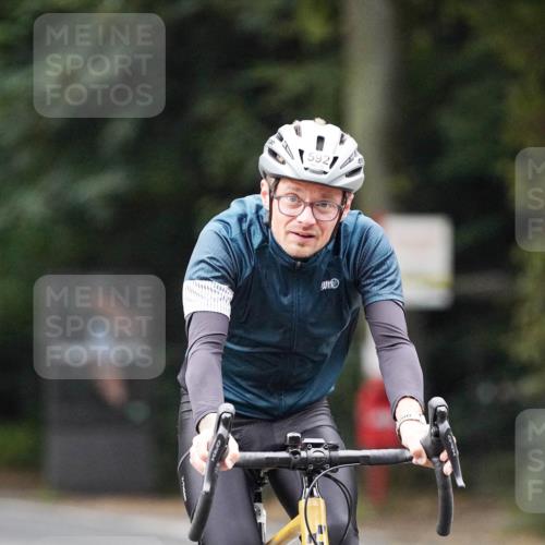 14.09.2025 - Stadtparktriathlon Michael Burmester http://msf.ph/oto/8909586 14.09.2025 10:11:49 Radfahren 515, 539, 549, 592, 611 meine-sportfotos.de