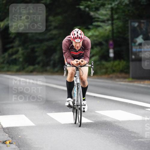 14.09.2025 - Stadtparktriathlon Michael Burmester http://msf.ph/oto/8909643 14.09.2025 10:14:00 Radfahren 548, 553 meine-sportfotos.de