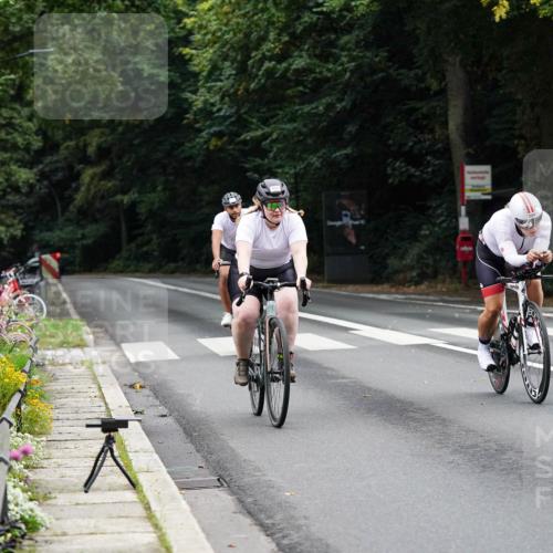 14.09.2025 - Stadtparktriathlon Michael Burmester http://msf.ph/oto/8909744 14.09.2025 10:16:54 Radfahren 535, 576, 594 meine-sportfotos.de