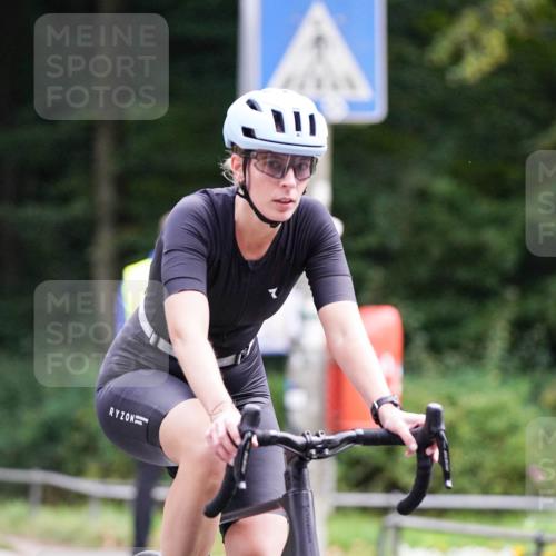 14.09.2025 - Stadtparktriathlon Michael Burmester http://msf.ph/oto/8909820 14.09.2025 10:20:46 Radfahren 532, 610, 620, 628, 685, 688, 694, 710 meine-sportfotos.de