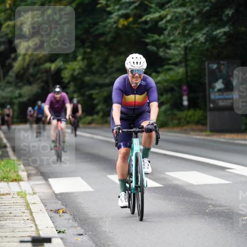 14.09.2025 - Stadtparktriathlon Michael Burmester http://msf.ph/oto/8909927 14.09.2025 10:23:19 Radfahren 517, 573, 615, 626, 636 meine-sportfotos.de