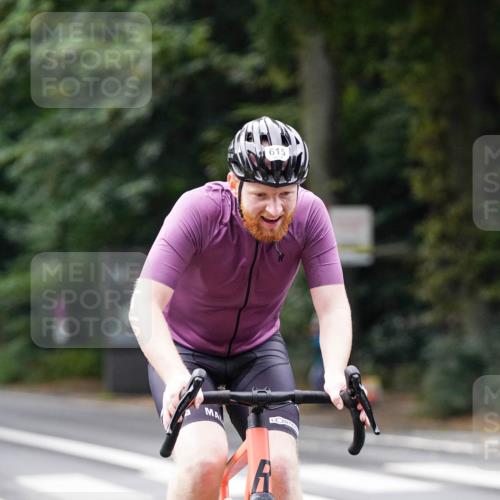 14.09.2025 - Stadtparktriathlon Michael Burmester http://msf.ph/oto/8909931 14.09.2025 10:23:22 Radfahren 517, 573, 607, 615, 626, 636, 642, 647 meine-sportfotos.de