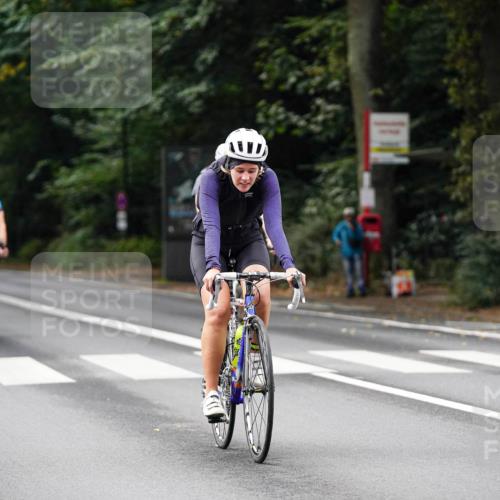 14.09.2025 - Stadtparktriathlon Michael Burmester http://msf.ph/oto/8909947 14.09.2025 10:23:35 Radfahren 545, 555, 587, 595, 607, 608, 618, 624, 642, 698, 706 meine-sportfotos.de