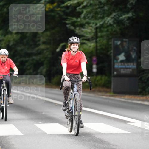 14.09.2025 - Stadtparktriathlon Michael Burmester http://msf.ph/oto/8910012 14.09.2025 10:25:41 Radfahren 567, 600, 601, 627 meine-sportfotos.de