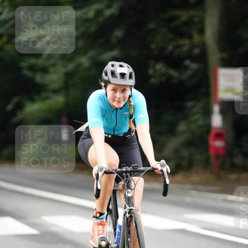 14.09.2025 - Stadtparktriathlon Michael Burmester http://msf.ph/oto/8910062 14.09.2025 10:26:53 Radfahren 514, 544, 606, 609, 659, 718 meine-sportfotos.de