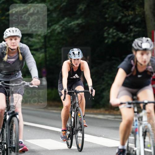 14.09.2025 - Stadtparktriathlon Michael Burmester http://msf.ph/oto/8910210 14.09.2025 10:31:07 Radfahren 533, 546, 553, 624, 636, 687, 706, 714 meine-sportfotos.de