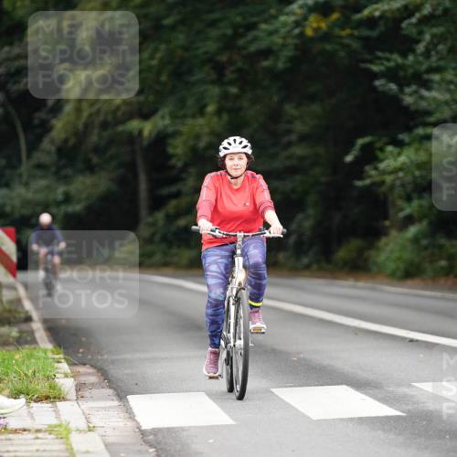 14.09.2025 - Stadtparktriathlon Michael Burmester http://msf.ph/oto/8910219 14.09.2025 10:31:22 Radfahren 599, 650 meine-sportfotos.de