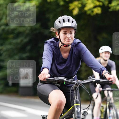 14.09.2025 - Stadtparktriathlon Michael Burmester http://msf.ph/oto/8910234 14.09.2025 10:31:48 Radfahren 526, 626, 647, 657 meine-sportfotos.de