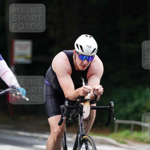 14.09.2025 - Stadtparktriathlon Michael Burmester http://msf.ph/oto/8910306 14.09.2025 10:34:54 Radfahren 511, 568, 659, 664, 749, 793 meine-sportfotos.de