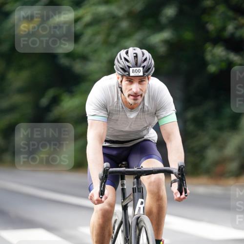 14.09.2025 - Stadtparktriathlon Michael Burmester http://msf.ph/oto/8910437 14.09.2025 10:38:22 Radfahren 704, 705, 759, 799, 800 meine-sportfotos.de