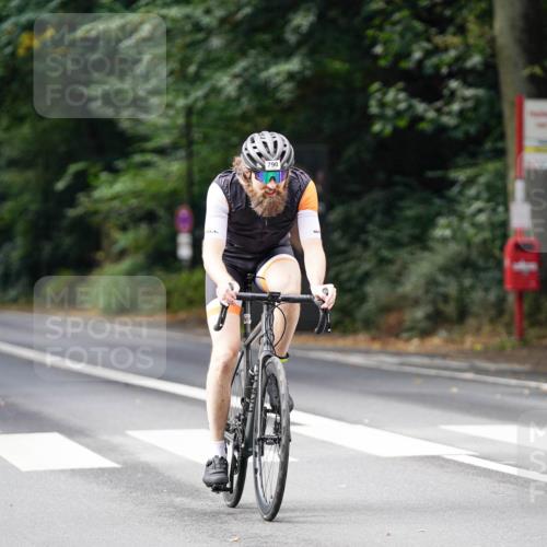 14.09.2025 - Stadtparktriathlon Michael Burmester http://msf.ph/oto/8910490 14.09.2025 10:39:53 Radfahren 736, 780, 790, 796 meine-sportfotos.de