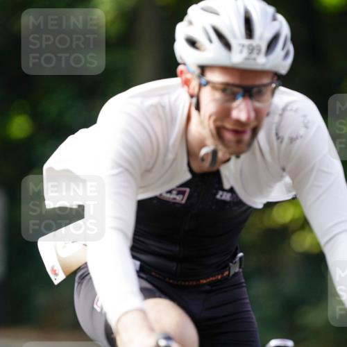 14.09.2025 - Stadtparktriathlon Michael Burmester http://msf.ph/oto/8910537 14.09.2025 10:45:13 Radfahren 629, 642, 691, 723, 748, 759, 799, 800 meine-sportfotos.de