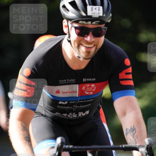 14.09.2025 - Stadtparktriathlon Michael Burmester http://msf.ph/oto/8910563 14.09.2025 10:48:04 Radfahren 647, 662, 665, 695, 728, 740, 749, 762, 765, 777, 818 meine-sportfotos.de