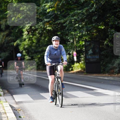 14.09.2025 - Stadtparktriathlon Michael Burmester http://msf.ph/oto/8910649 14.09.2025 10:50:29 Radfahren 683, 698, 710, 763 meine-sportfotos.de